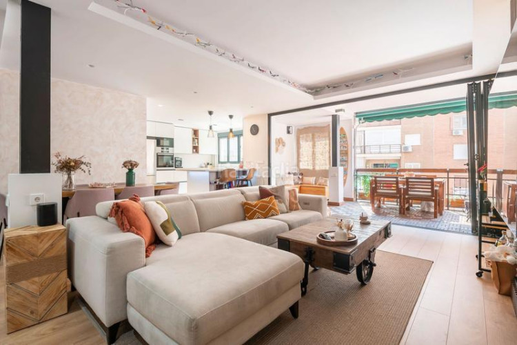 Piso  en venta en c. de núñez morgado en Castilla Madrid
