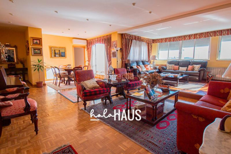 Piso ¿te imaginas despertar cada mañana en lo más alto de chamartín, con vistas abiertas y a tus pies? en Madrid