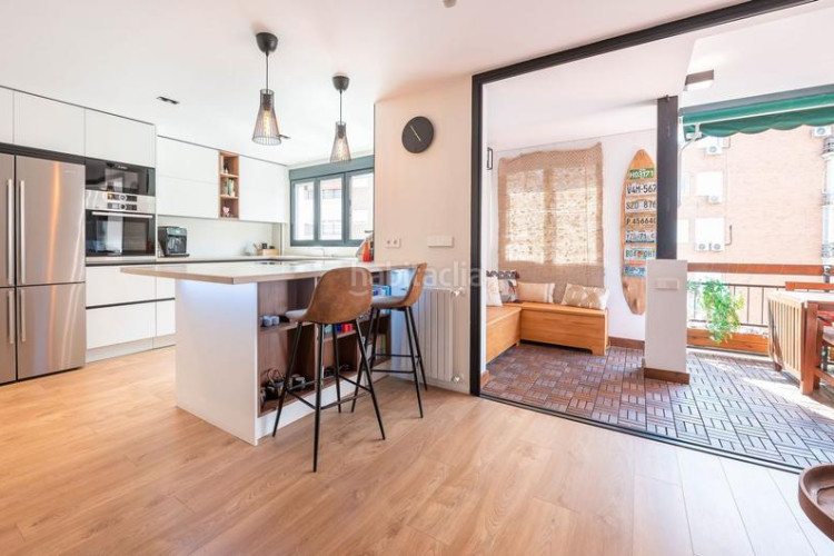 Piso  en venta en c. de núñez morgado en Castilla Madrid