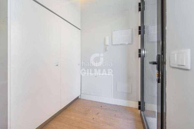 Piso fantástico piso reformado a estrenar para inversores!!!descubre una oportunidad única de inversión en el corazón del barrio de cas en Madrid