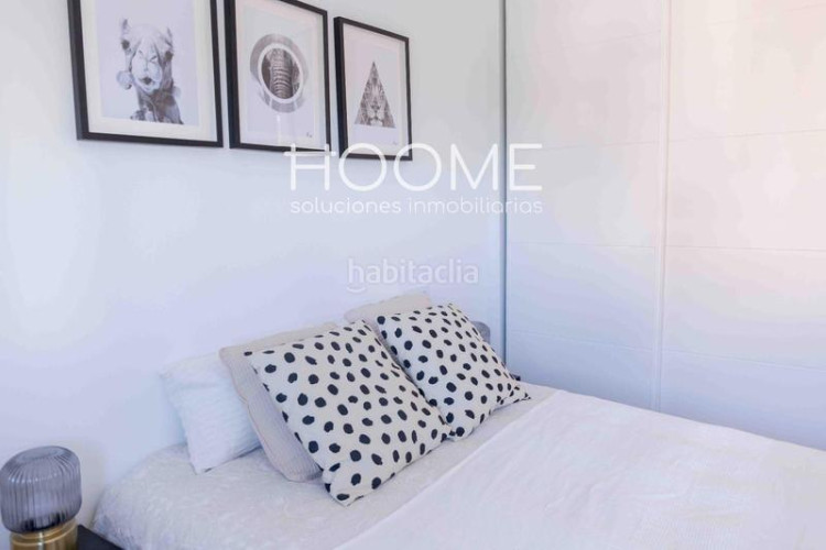 Ático atico con 20 metros de terraza, piscina, garaje opcional, 3 habitaciones 2 baños a estrenar, Castillachamartin en Madrid