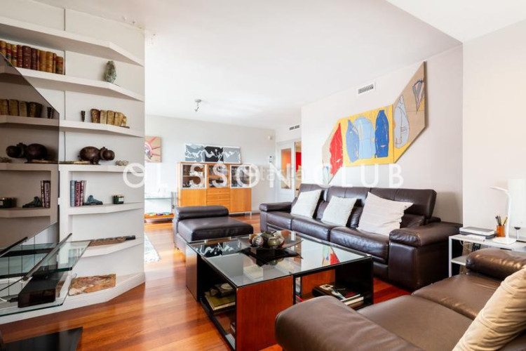 Ático exclusivo ático dúplex en chamartín, junto a nuevo norte terraza, luz y futuro en Madrid