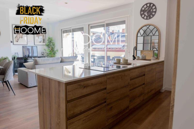 Ático atico con 20 metros de terraza, piscina, garaje opcional, 3 habitaciones 2 baños a estrenar, Castillachamartin en Madrid