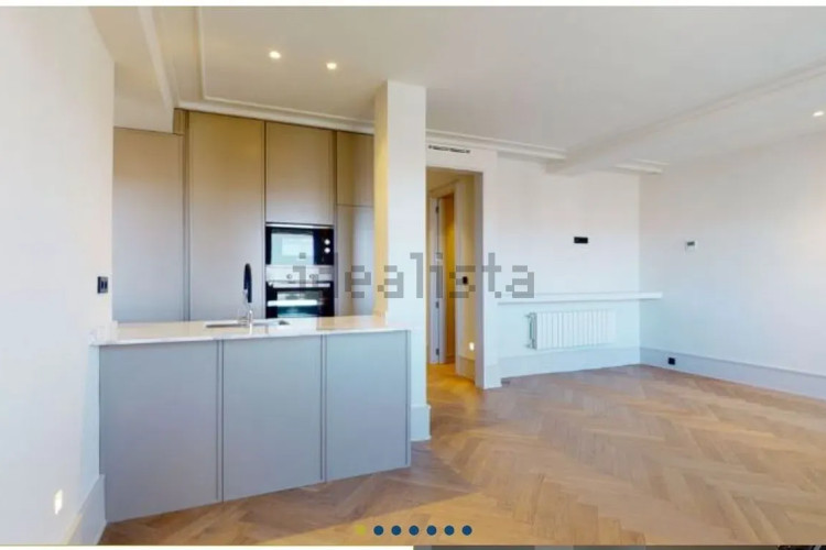 Piso en venta en Paseo de la Castellana