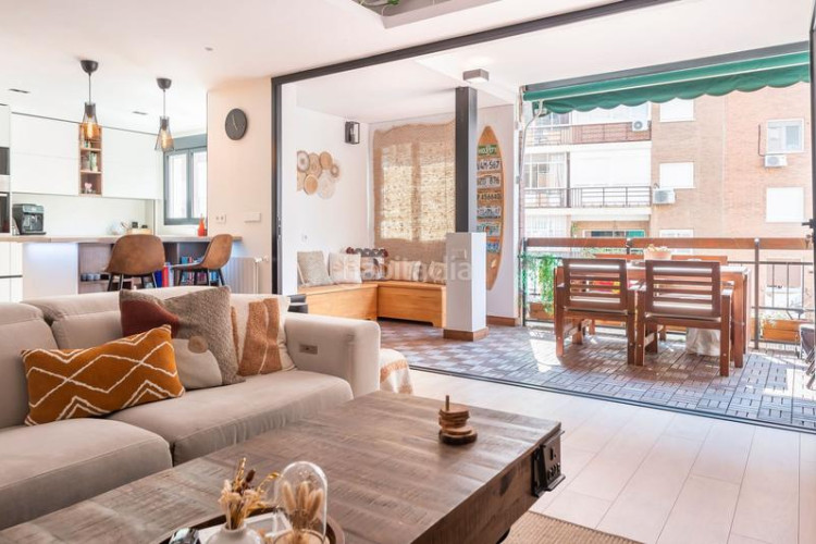 Piso  en venta en c. de núñez morgado en Castilla Madrid