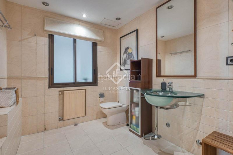 Piso exclusivo ático dúplex de 3 dormitorios con vistas incomparables en venta en chamartín, en Madrid