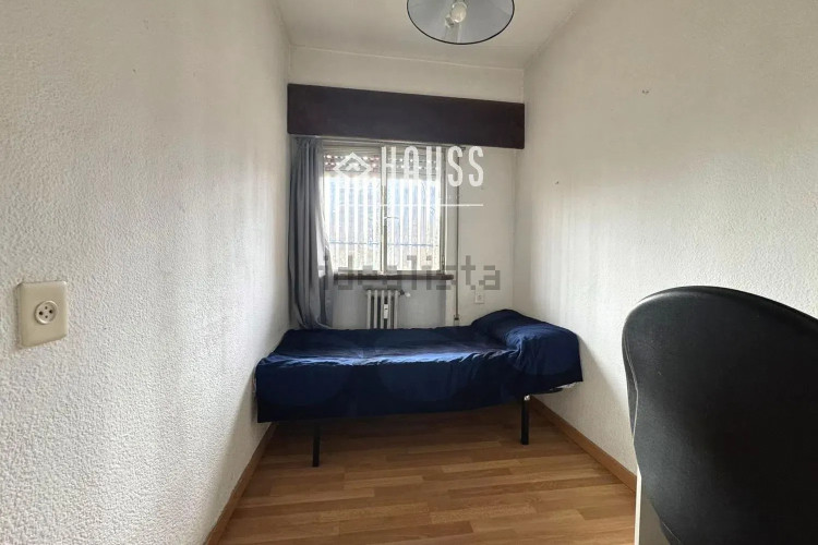 Piso en venta en Avenida de Pío XII
