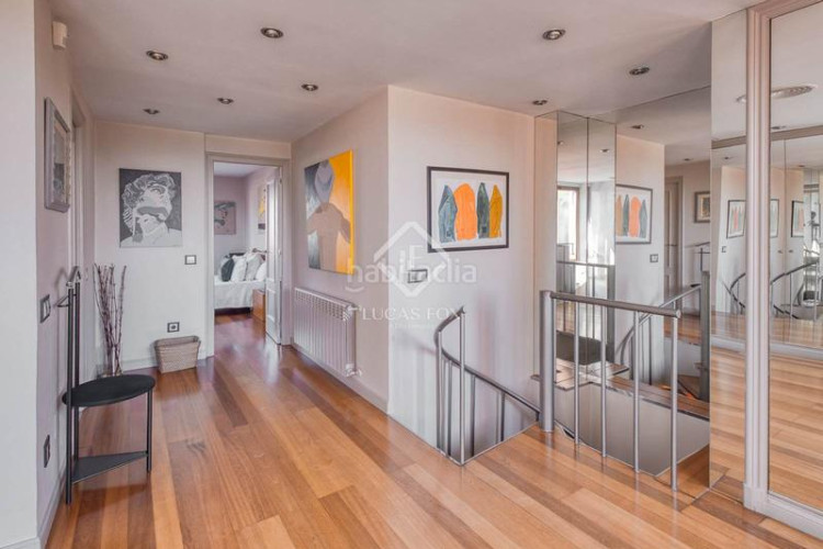 Piso exclusivo ático dúplex de 3 dormitorios con vistas incomparables en venta en chamartín, en Madrid