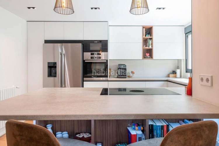 Piso  en venta en c. de núñez morgado en Castilla Madrid