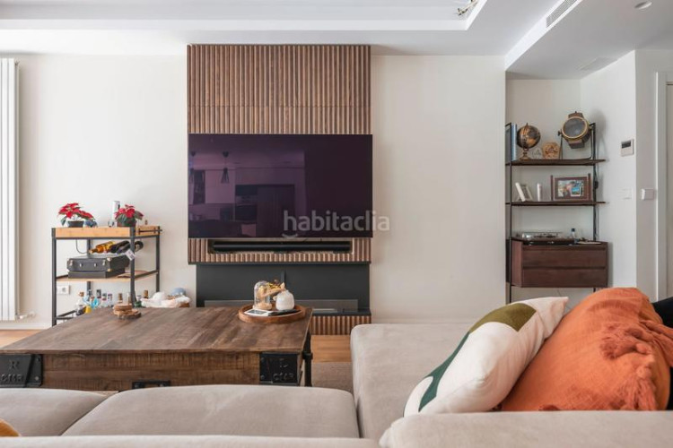 Piso  en venta en c. de núñez morgado en Castilla Madrid