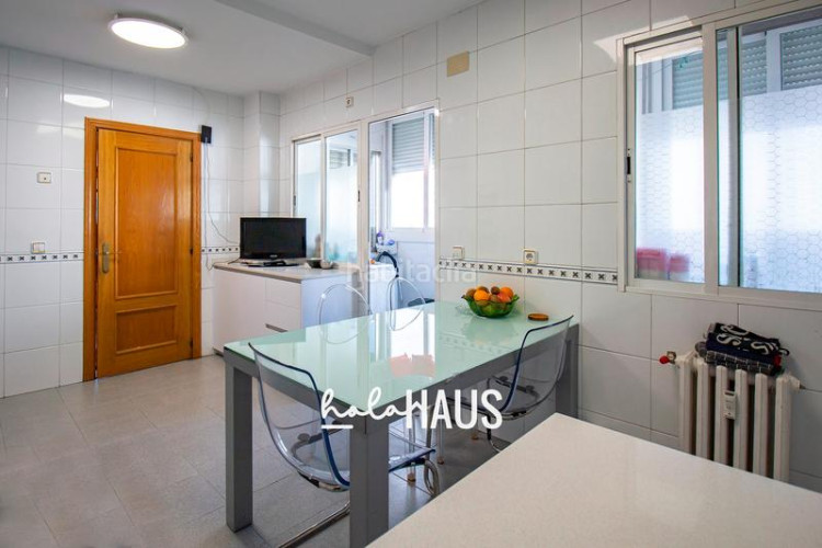 Piso ¿te imaginas despertar cada mañana en lo más alto de chamartín, con vistas abiertas y a tus pies? en Madrid