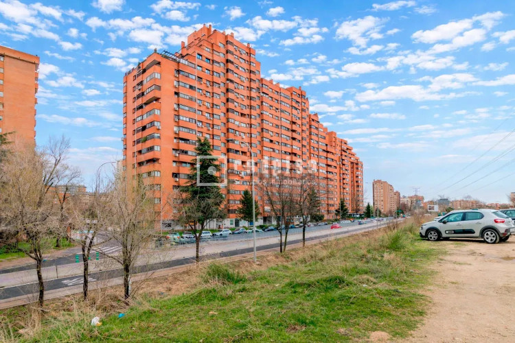 Piso en venta en Avenida de Burgos