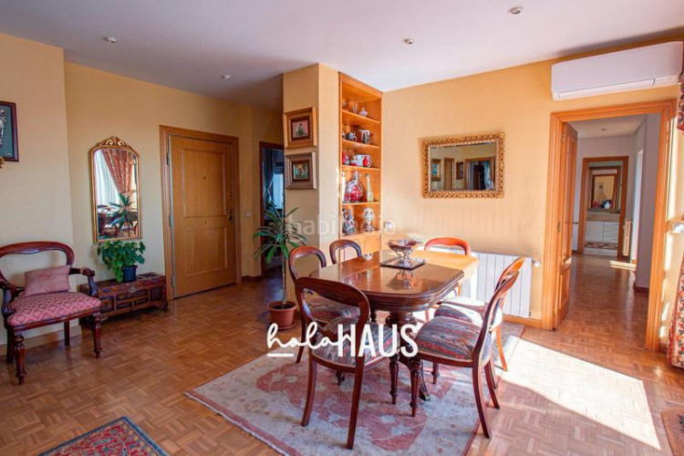 Piso ¿te imaginas despertar cada mañana en lo más alto de chamartín, con vistas abiertas y a tus pies? en Madrid