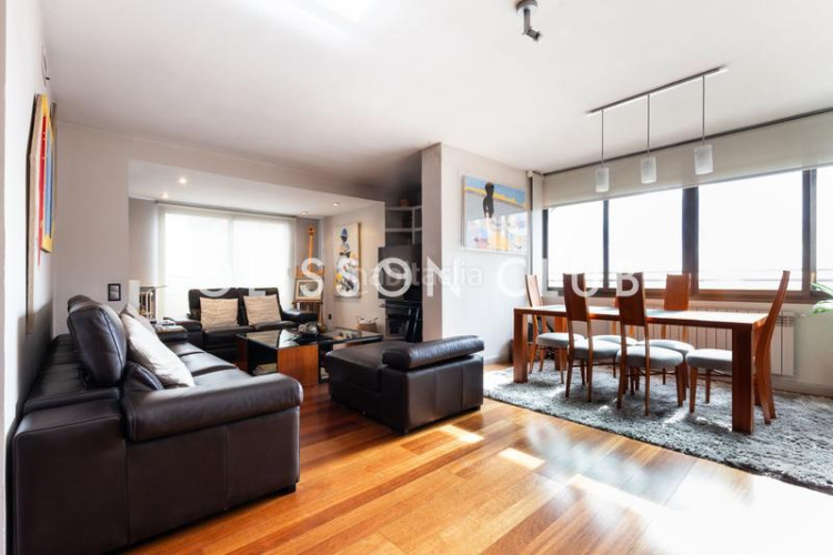Ático exclusivo ático dúplex en chamartín, junto a nuevo norte terraza, luz y futuro en Madrid