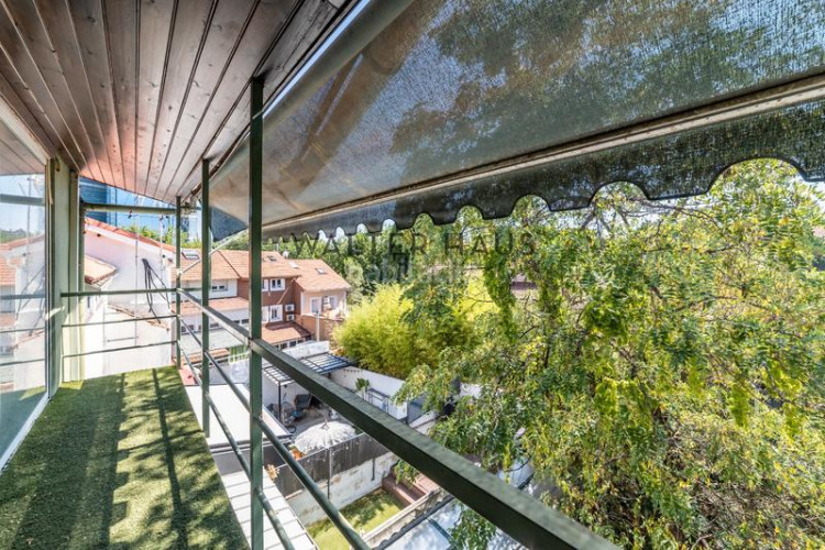 Chalet exclusivo chalet adosado con piscina y gran potencial en venta, en hispanoamérica, chamartín, en Madrid