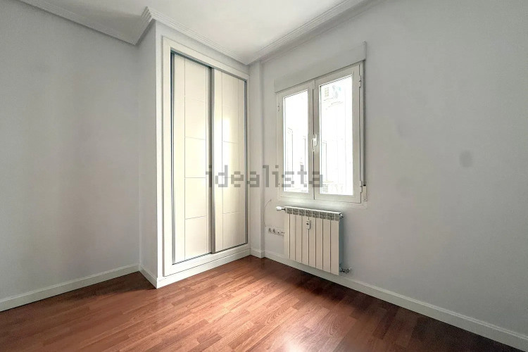 Piso en venta en Calle de Agustín de Foxá