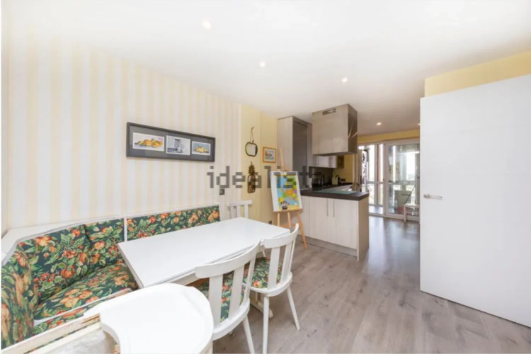 Piso en avenida de Pío XII