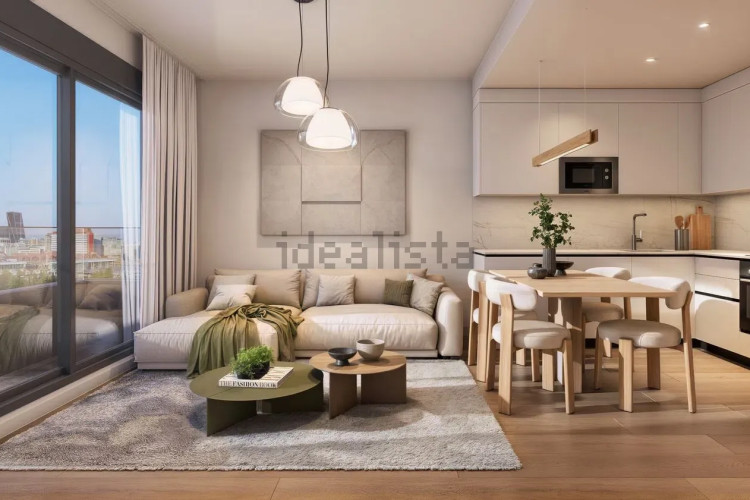 Piso en avenida de Burgos, 18