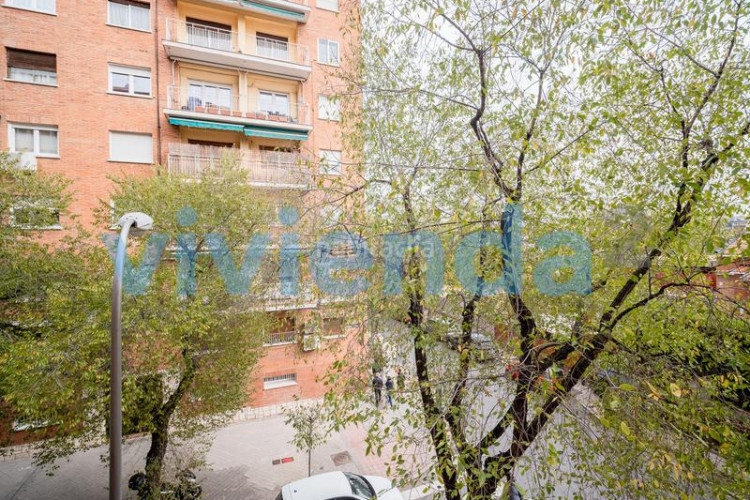 Piso  en Castilla, 132 m2, 5 dormitorios, 2 baxf1os, 829.000 euros en Madrid