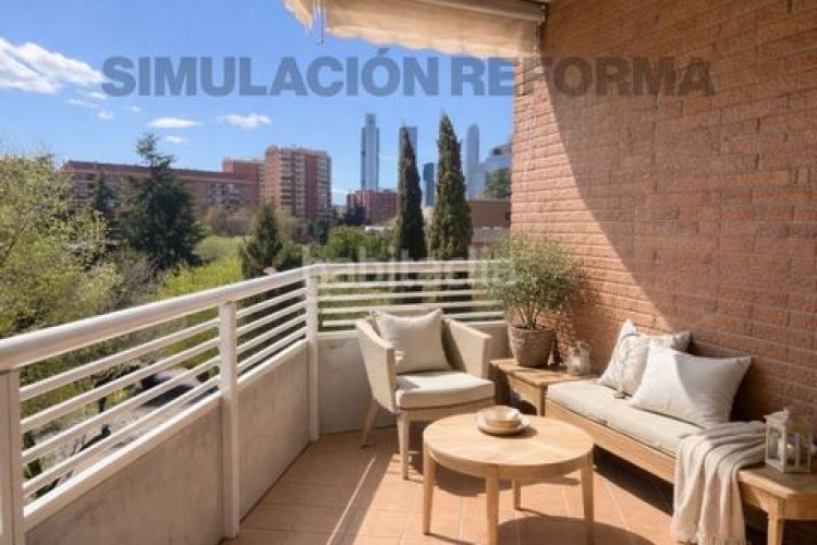 Ático inmejorable oportunidad de 3 habitaciones en Castilla en Madrid