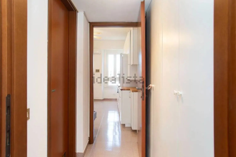 Piso en calle de Mauricio Legendre