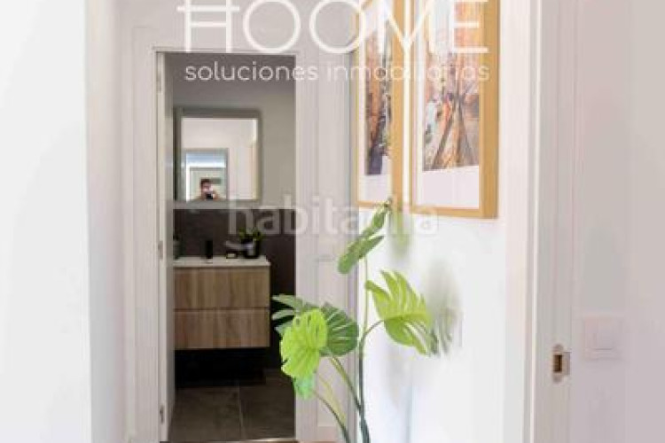 Ático atico con 20 metros de terraza, piscina, garaje opcional, 3 habitaciones 2 baños a estrenar, Castillachamartin en Madrid