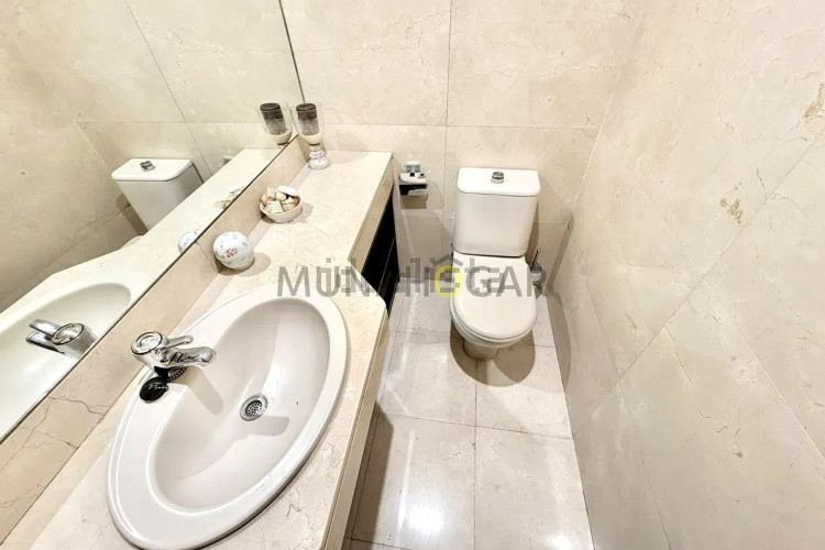 Piso en calle de Pastora Imperio