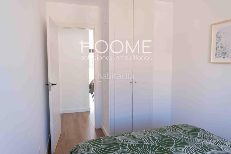 Ático atico con 20 metros de terraza, piscina, garaje opcional, 3 habitaciones 2 baños a estrenar, Castillachamartin en Madrid