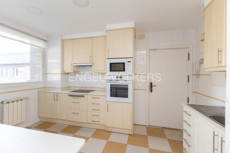 Ático exclusivo ático en chamartín lujo con espacio y ubicación deseada. en Madrid