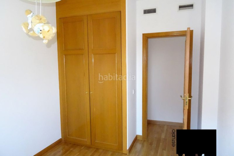 Piso estudio home ofrece magnifico piso de 124m², en la zona de la estación de chamartín. en Madrid