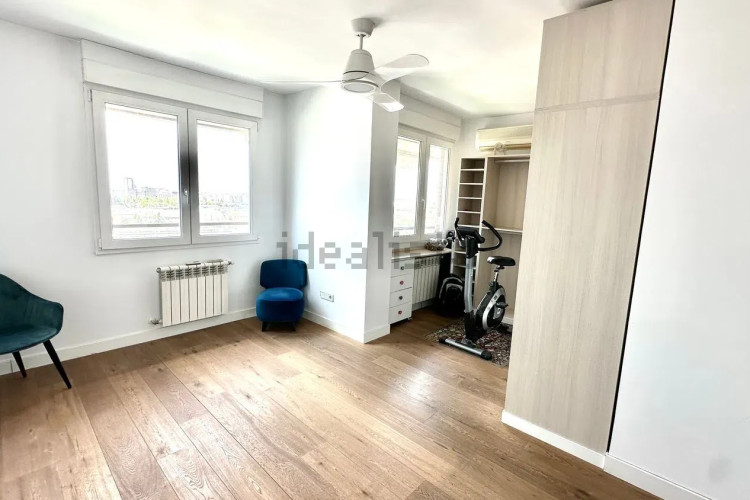 Piso en avenida de Burgos