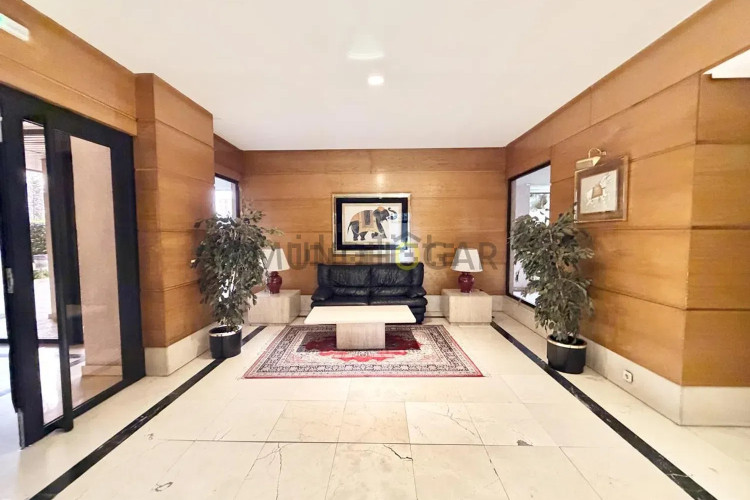 Piso en calle de Pastora Imperio