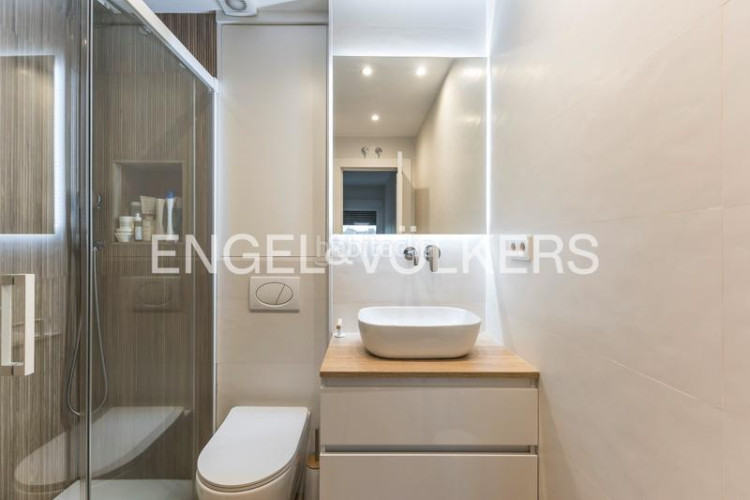 Apartamento exclusivo y luminoso piso en avenida de pio xii en Madrid