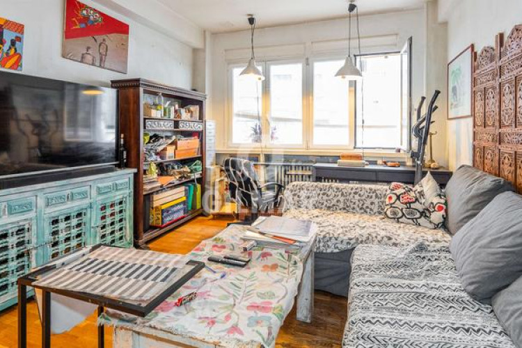Piso  de 114 m en el barrio de Castilla, con 4 dormitorios y excelente ubicación una oportunidad única tanto para vivir como para i en Madrid