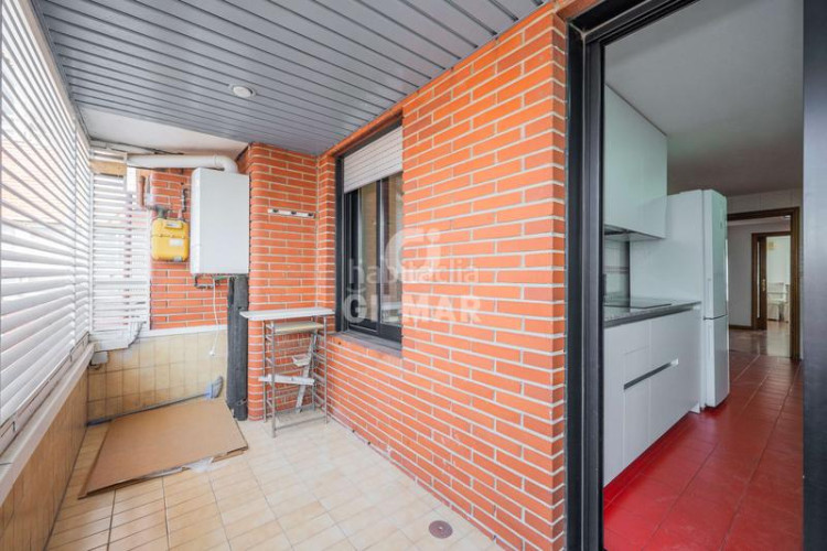 Ático  exclusivo con terraza y dos plazas de garaje en Castilla chamartínen el codiciado barrio de Castilla, dentro del prestigios en Madrid
