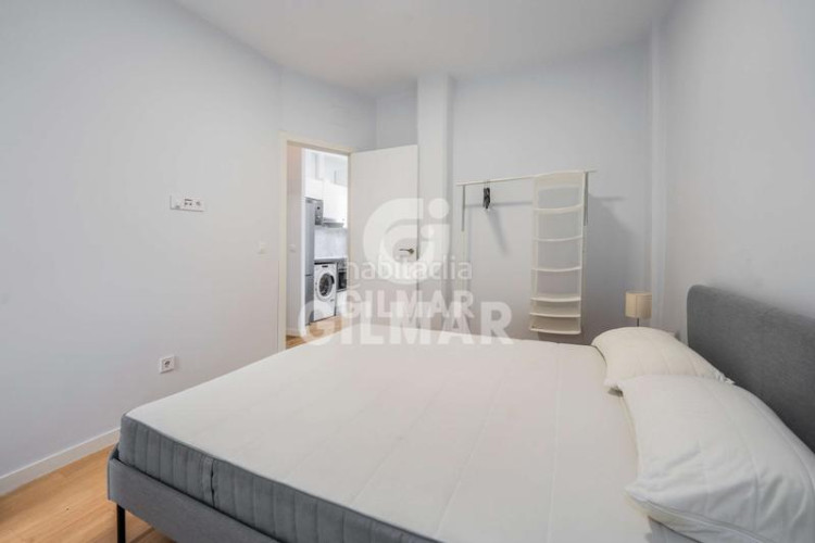 Apartamento este elegante apartamento de 44 m2 se encuentra ubicado en el barrio de Castilla, en el distrito de chamartín, . consta d en Madrid