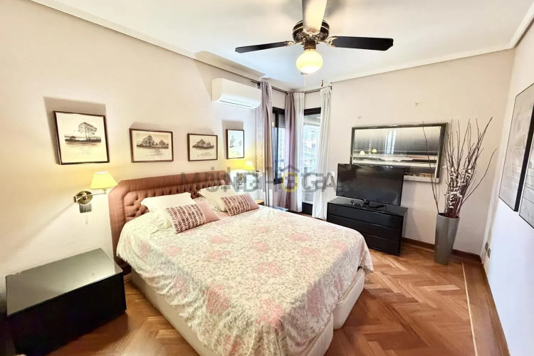 Piso en calle de Pastora Imperio