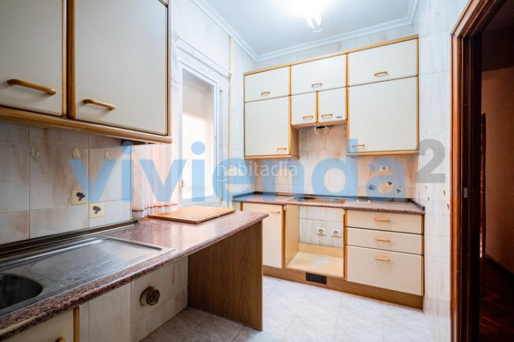 Piso  en Castilla, 132 m2, 5 dormitorios, 2 baxf1os, 829.000 euros en Madrid