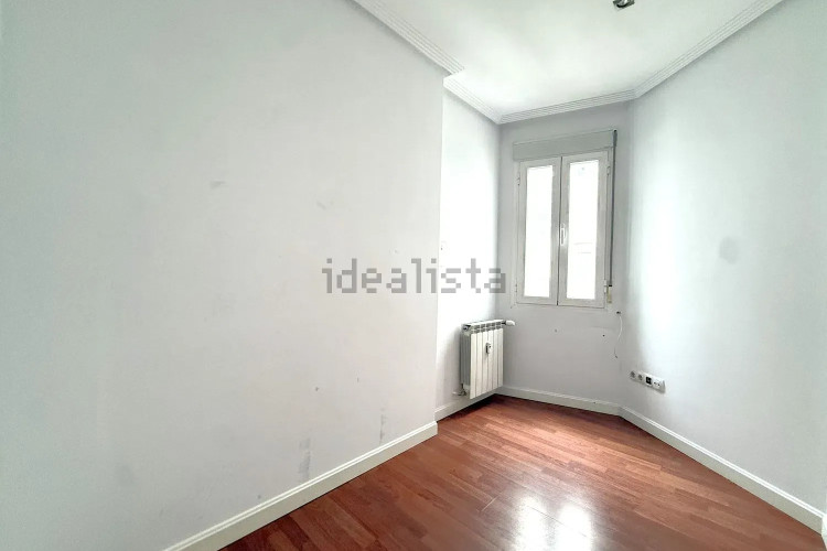 Piso en venta en Calle de Agustín de Foxá