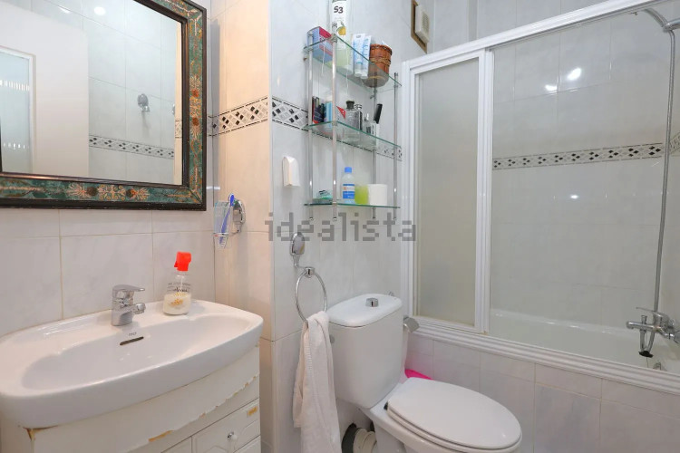 Piso en venta en Calle de Enrique Larreta