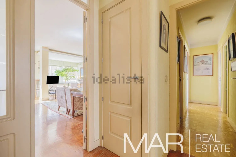 Piso en avenida de Burgos