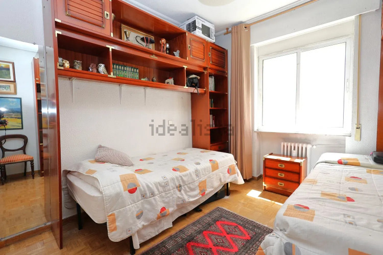 Piso en venta en Calle de Enrique Larreta