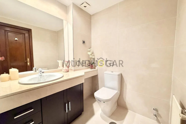 Piso en calle de Pastora Imperio