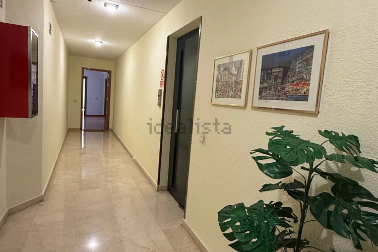 Piso en avenida de Pío XII