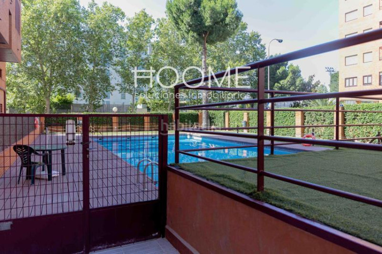 Ático atico con 20 metros de terraza, piscina, garaje opcional, 3 habitaciones 2 baños a estrenar, Castillachamartin en Madrid