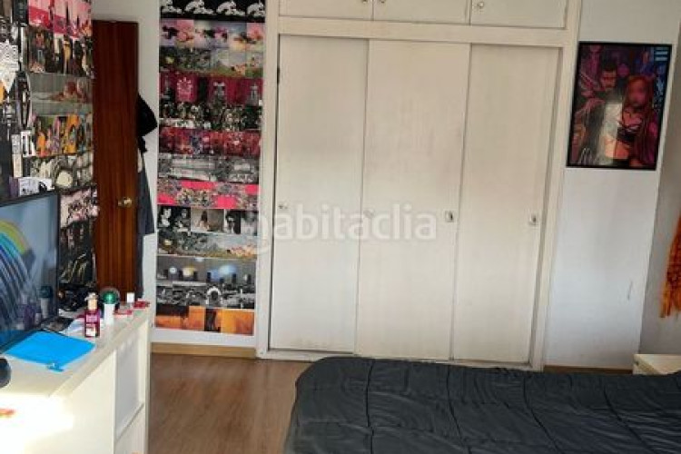 Ático inmejorable oportunidad de 3 habitaciones en Castilla en Madrid