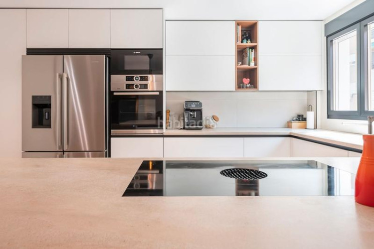 Piso  en venta en c. de núñez morgado en Castilla Madrid