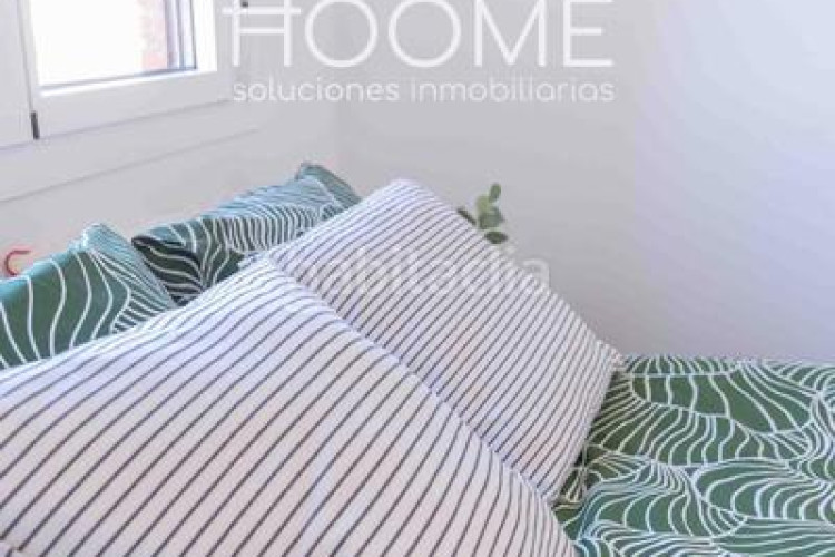 Ático atico con 20 metros de terraza, piscina, garaje opcional, 3 habitaciones 2 baños a estrenar, Castillachamartin en Madrid