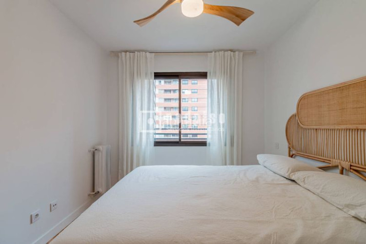 Piso fantástico apartamento en la avenida de burgos en Madrid