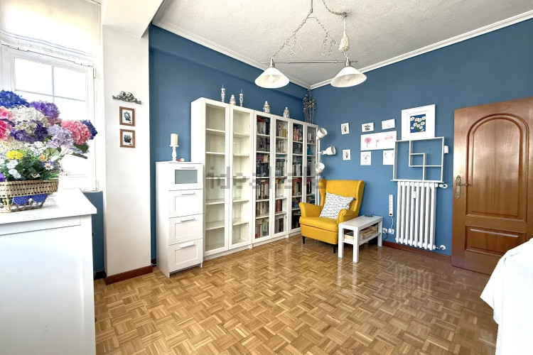 Piso en calle de San Ramón Nonato